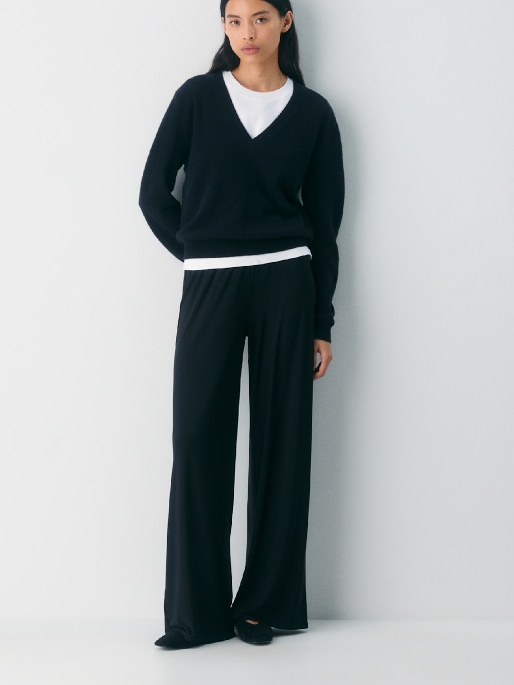 Aritzia Babaton Linear Pant - Smooth Matter™